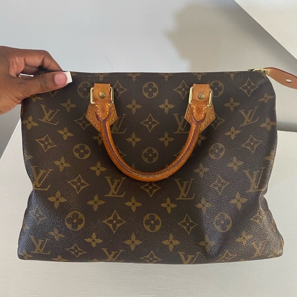 Louis Vuitton Speedy 30 Authentic - Picture 2 of 15